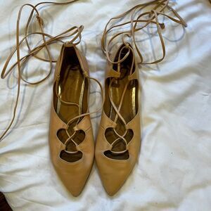 BANANA REPUBLIC 8.5 Flat Pointy Toe Tan Lace-Up Ankle-Tie Shoe